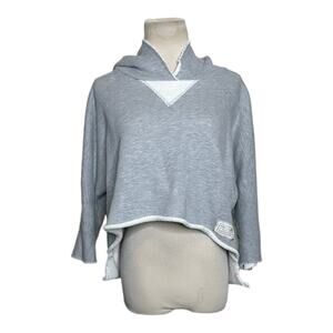 People of Leisure gray 3/4 sleeves cropped hoodie sweatshirt size M